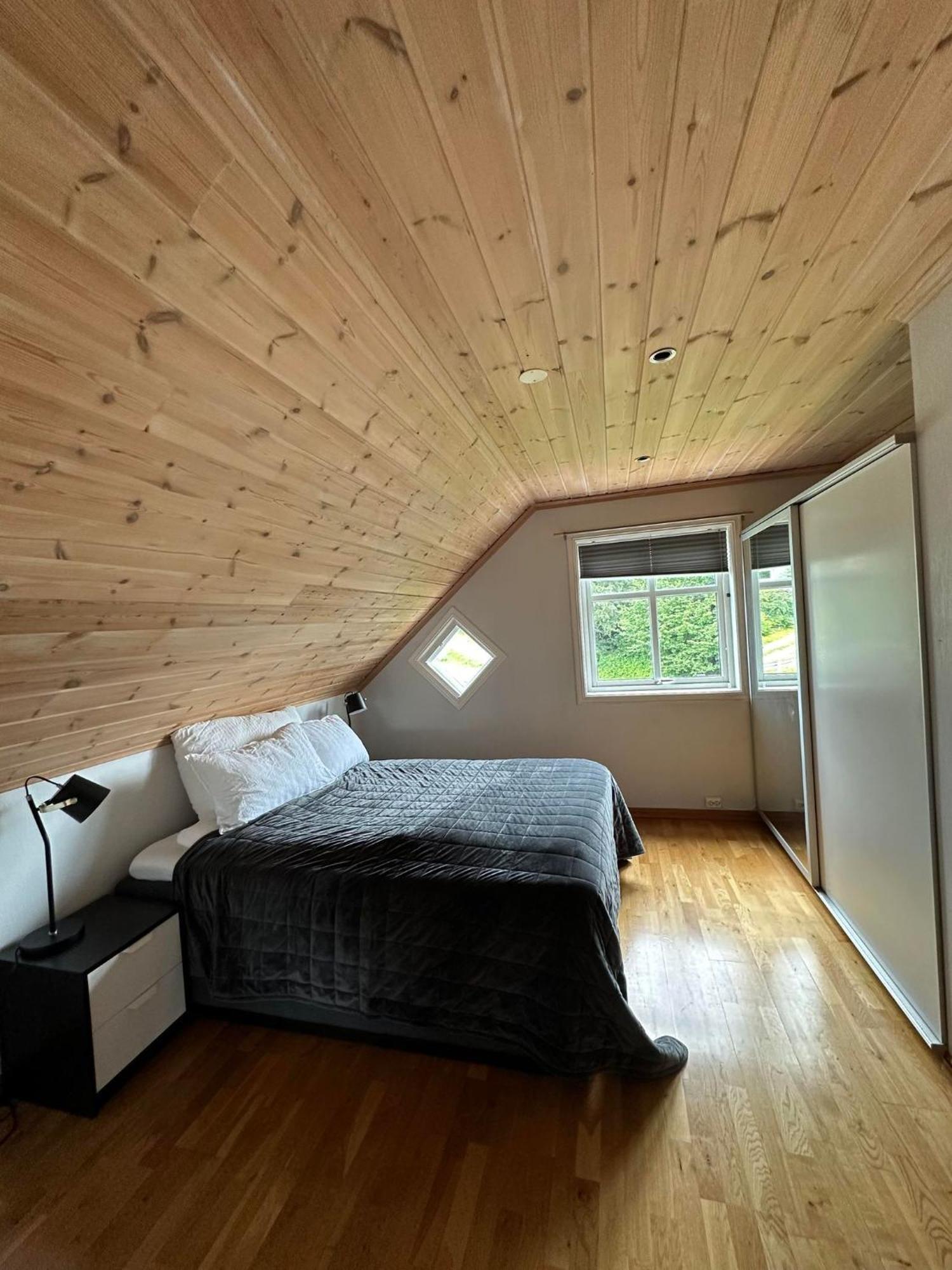 3 Bedroom House Near For Ons 2024 *